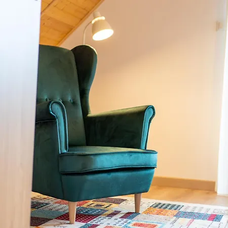 شاليه Sloneczne Chatki شكلارسكا بوريبا