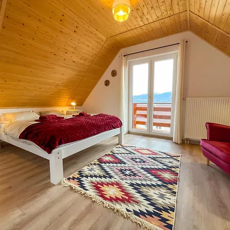 Sloneczne Chatki شكلارسكا بوريبا