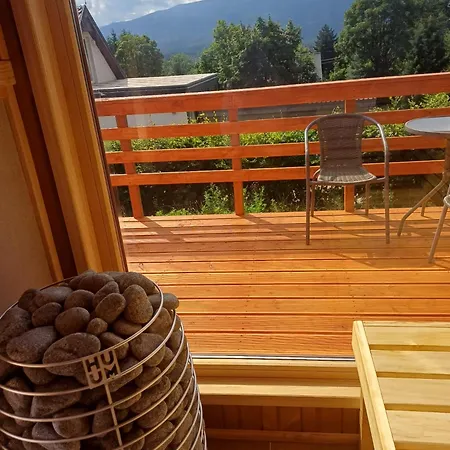 Sloneczne Chatki 木屋 斯克拉斯卡波伦巴