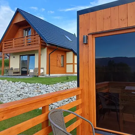 Sloneczne Chatki Chalet *