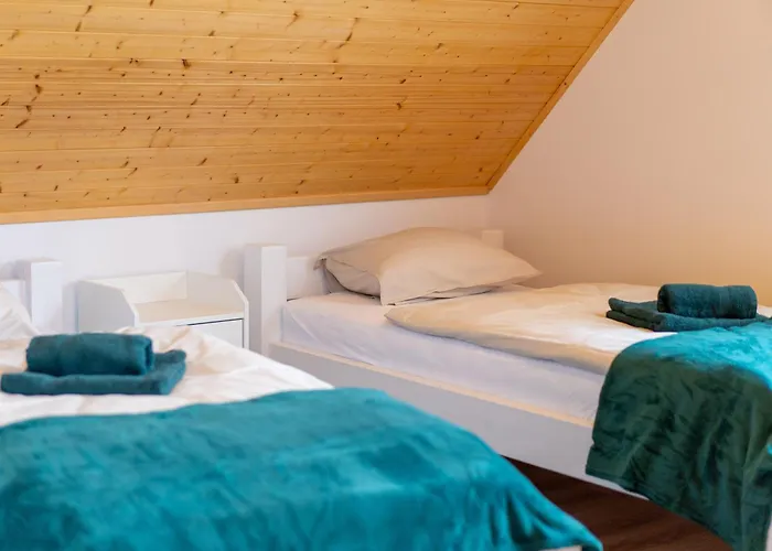 Sloneczne Chatki شكلارسكا بوريبا